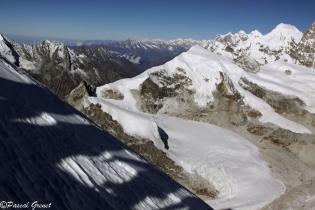  Ombres d'approches au sommet du Pachermo.